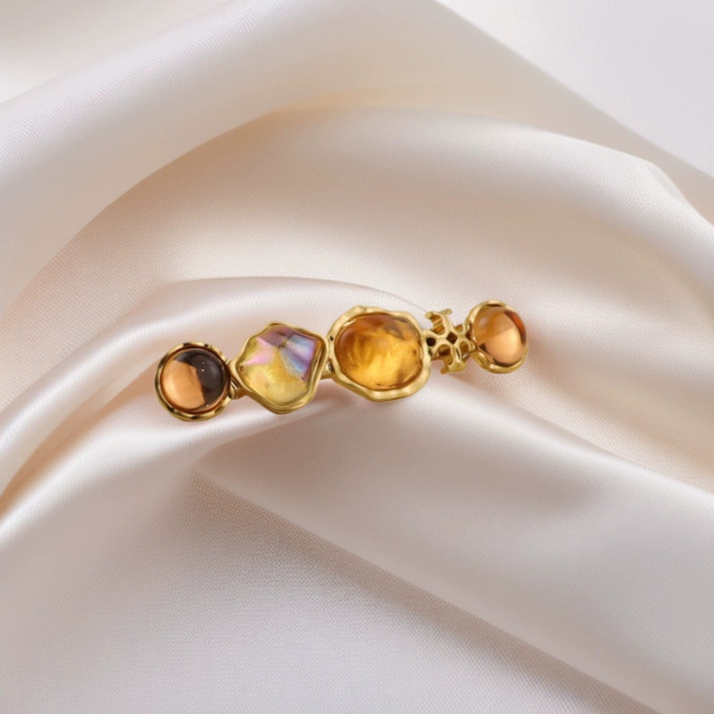 Tory Burch Acrylic Double Letter Hair Clip